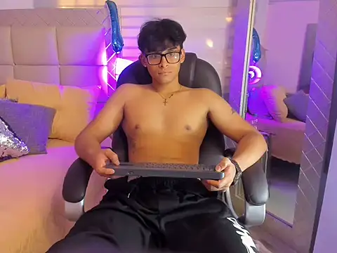 mathias_oberlin's Live XXX Chat