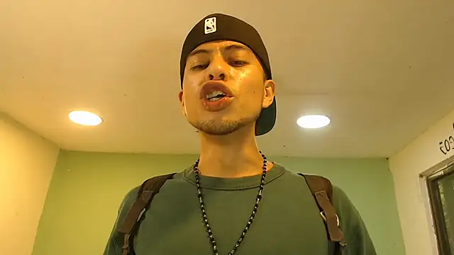 danielitopapuu Show in webcam