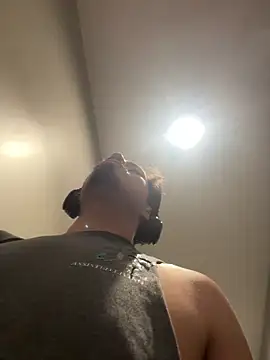 Chat XXX en directo de mrredcorn