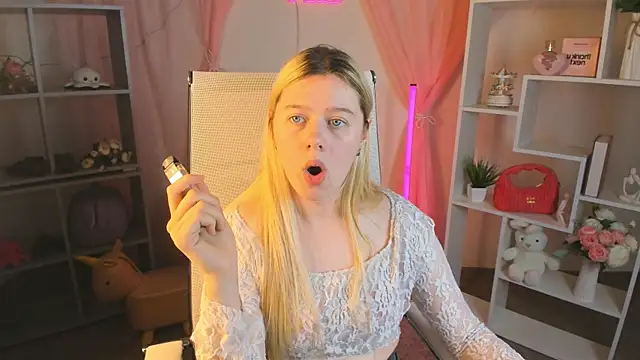 CelestineMauriac – Live XXX-chat