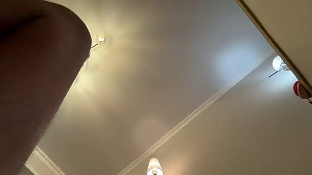 Daniel_ice 即時 XXX 聊天