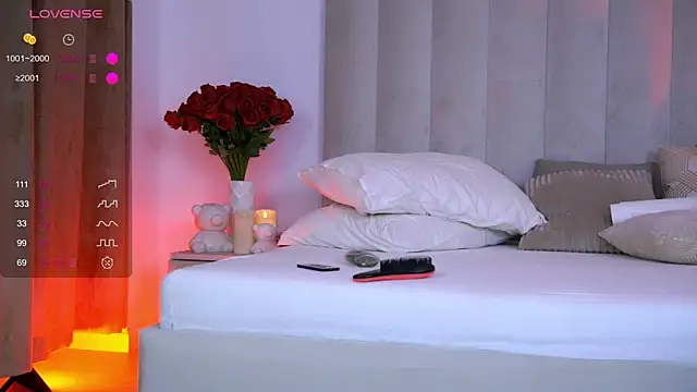 AishaSins 웹캠 쇼