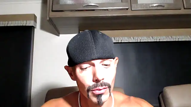 Show de ThickD2C na webcam