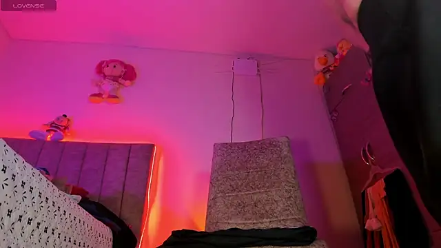 Czat XXX na żywo – hot_Dariana_pantyhose