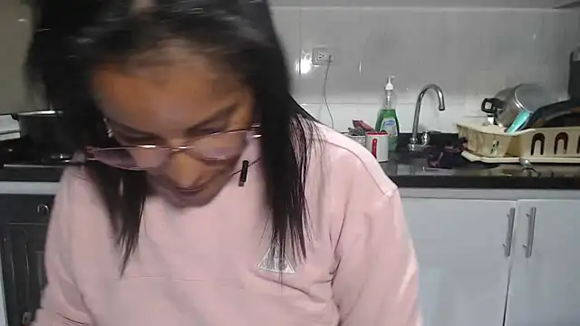 kateleyagrey Webcam Show