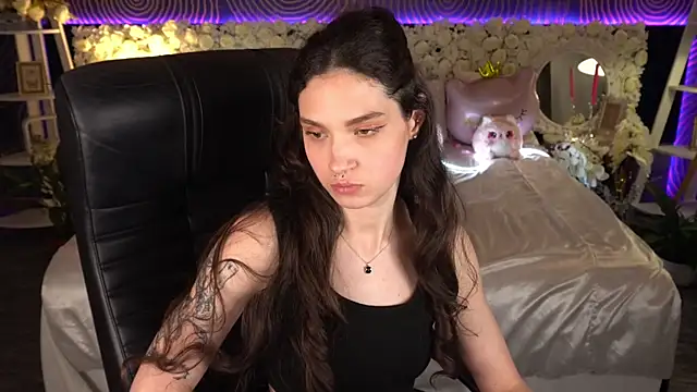 BabyFlowerr Live XXX Chat