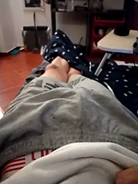 AoA-BoyStudent Webcam Show