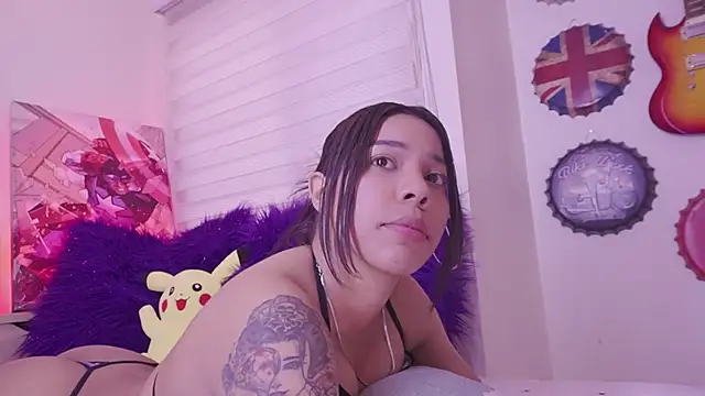 madelyn_rose_'s Live XXX Chat