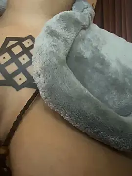 Živý XXX chat nickytheehawtie