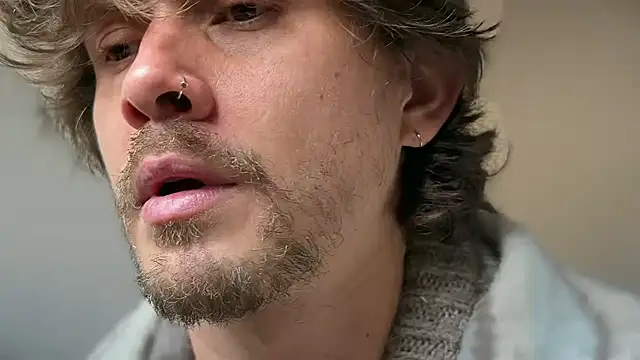 mcklister_kinky_feets: вебкам-шоу