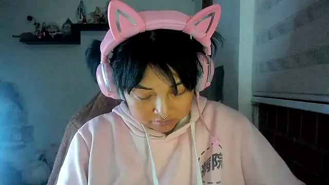 Shaddycute_'s Live XXX Chat