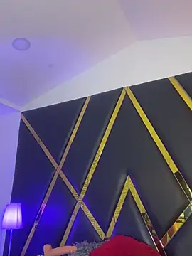 Adel_Nesbiit's Live XXX Chat