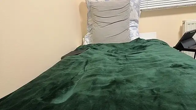 Show modela lukxx6 na web-kameri