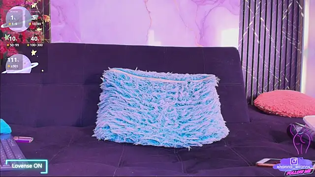 Chat +18 de Hanna_Evaanss ao vivo