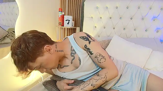 Tomy_Rox Pertunjukan Webcam