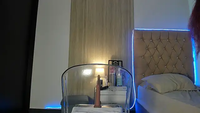 Pertunjukan Kamera Web Maddyluxe