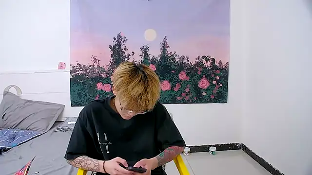 KK-cuteboy – Kamerová šou