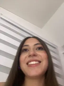 PrettyAmber live XXX chat