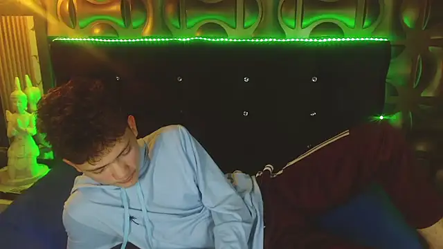 cruz_dante Pertunjukan Webcam