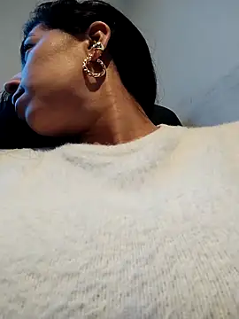 Chat +18 de Luianna ao vivo