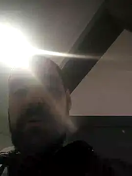 BenDeniss – webcam-show