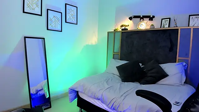 Azurra_amatto2 Chat XXX live