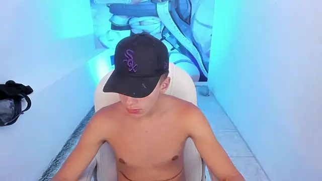 Jereth_Boy: διαδικτυακό σόου στην κάμερα