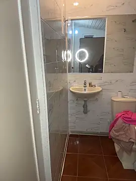 Antonella_Julieta – Live XXX-chat