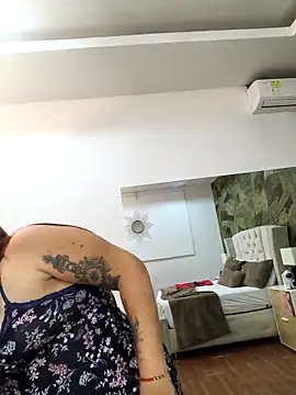 Chatroom XXX en direct de GabyGrey_