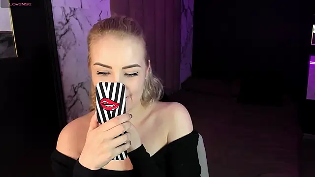 Chat XXX en directo de StephanieSweety