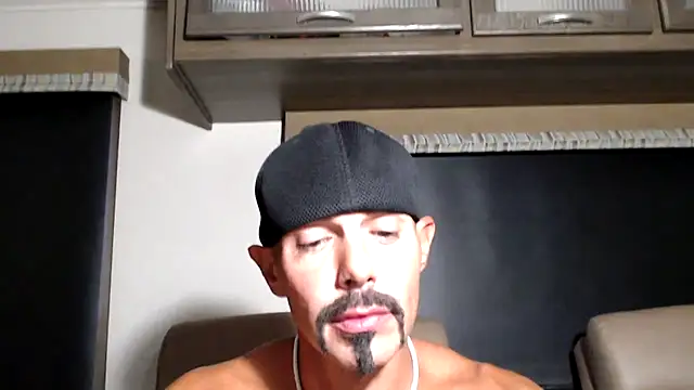 ThickD2C's Webcam Show