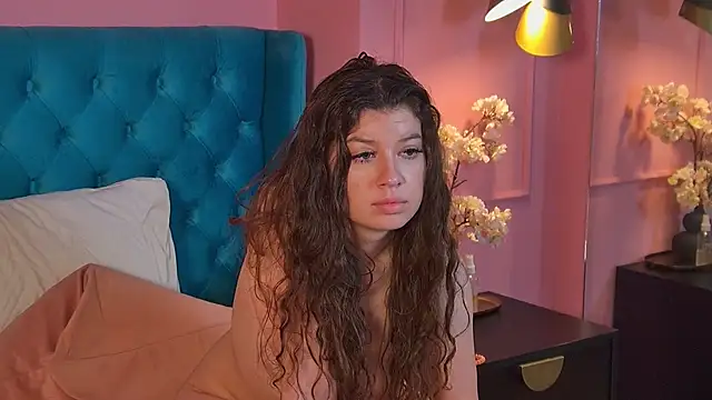 Chat +18 de Roxy_Wilde ao vivo