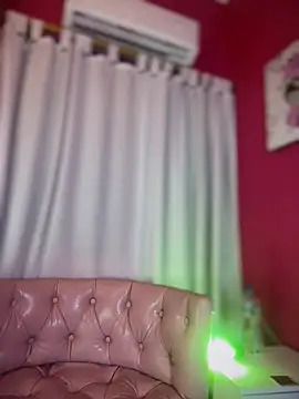 LeylaKnox's Live XXX Chat