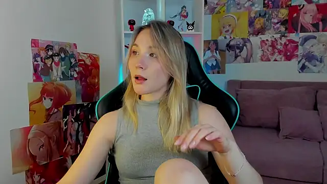 ElaraVoltage Chat XXX live