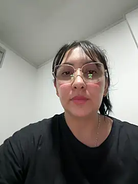 دردشة You-kitty2025 الجنسية المباشرة