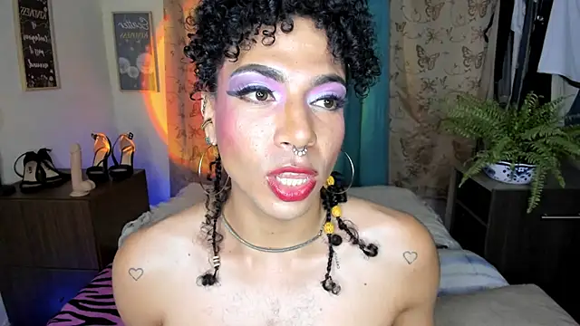 Pokazy przed kamerką – Angel_White25