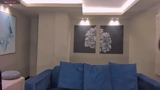 Sembang XXX Secara Langsung LucieMartin