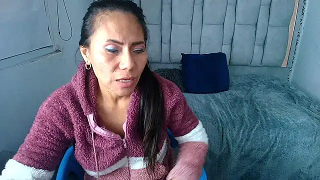 دردشة Keyla_Brunette_ الجنسية المباشرة