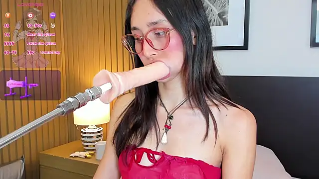 doll_bella_'s Live XXX Chat