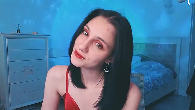 MilaVey Adlı Modelin Canlı XXX Sohbeti