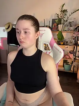 sweetest_pie Adlı Modelin Canlı XXX Sohbeti