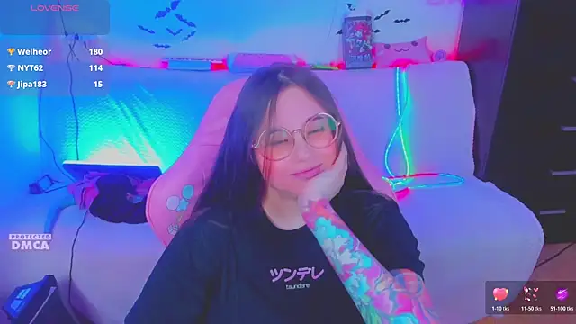 Lolisuccub – Live XXX-chat