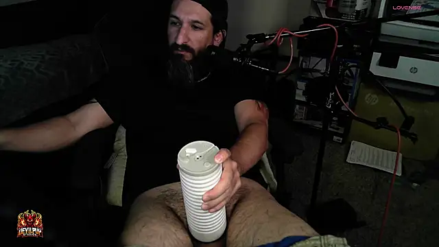 DevilPup75_: онлайн-секс-чат