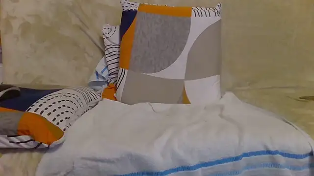 Eroshotlicker 网络视讯表演