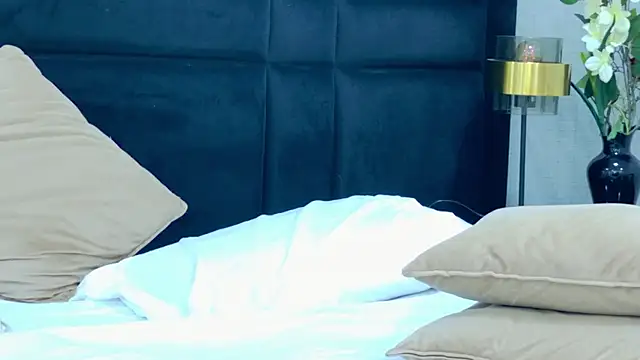 SarahOrtiz_ – Live XXX-chat