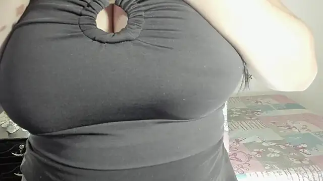 cami_hotboobs Obrolan Langsung XXX