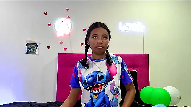 Ellie_Cute7 Obrolan Langsung XXX