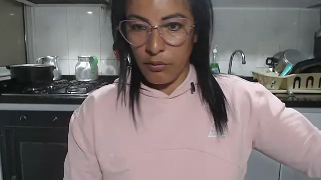 kateleyagreyn Live XXX chat