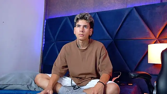 Show de Bel_Sebu na webcam