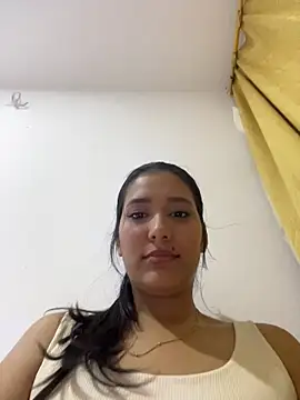 IsabellaJoness_ Chat XXX in diretta